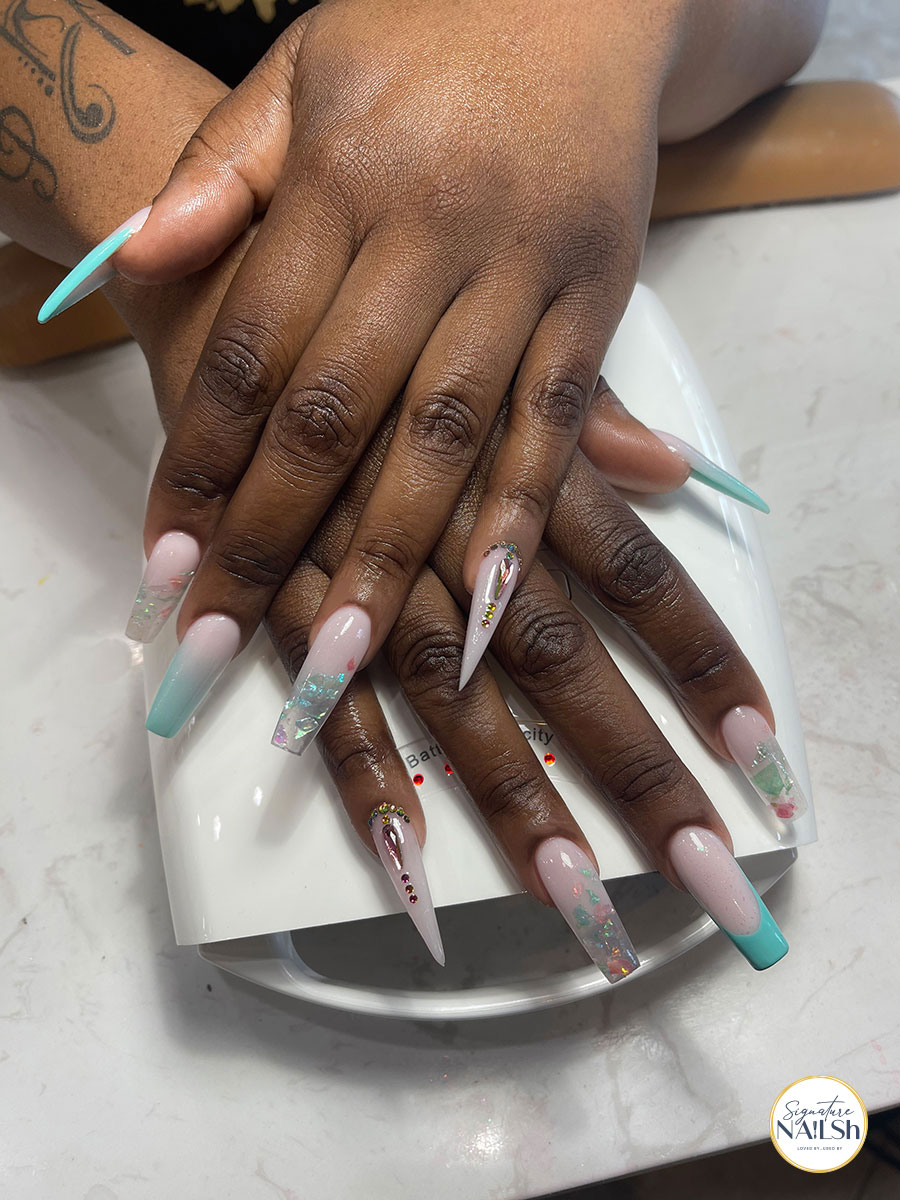 Signature Nails & Spa